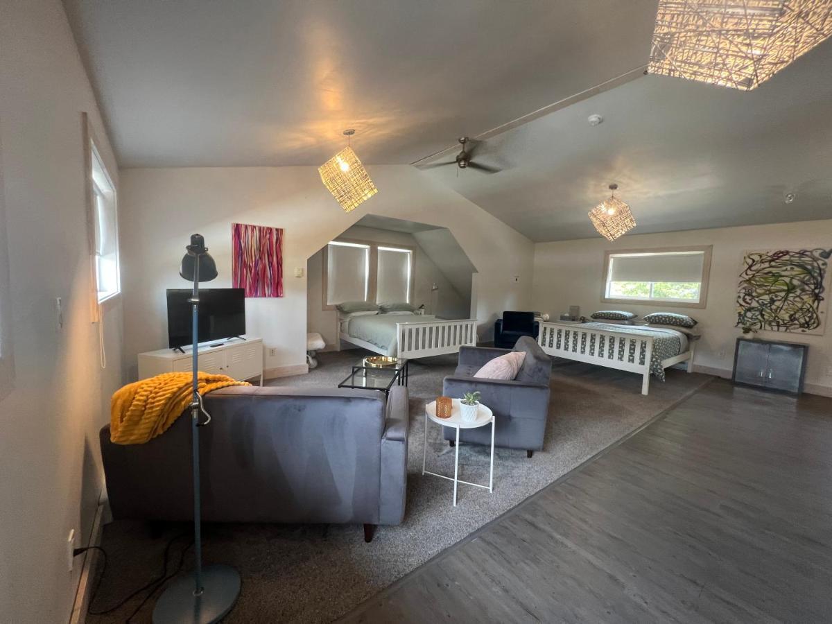 Fieldstone Guesthouse Clearwater Esterno foto